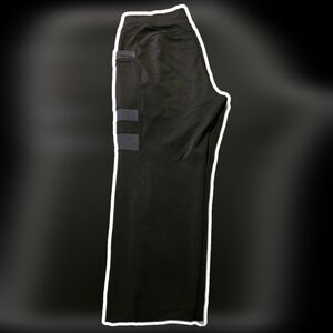 POP Fit Black Capri Leggings